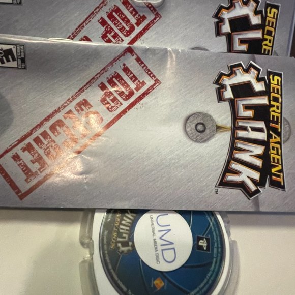 Secret Agent Clank Sony PSP Complete in Box - Picture 3 of 3
